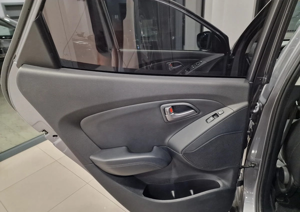 Hyundai ix35 cena 60900 przebieg: 91000, rok produkcji 2015 z Przemków małe 277
